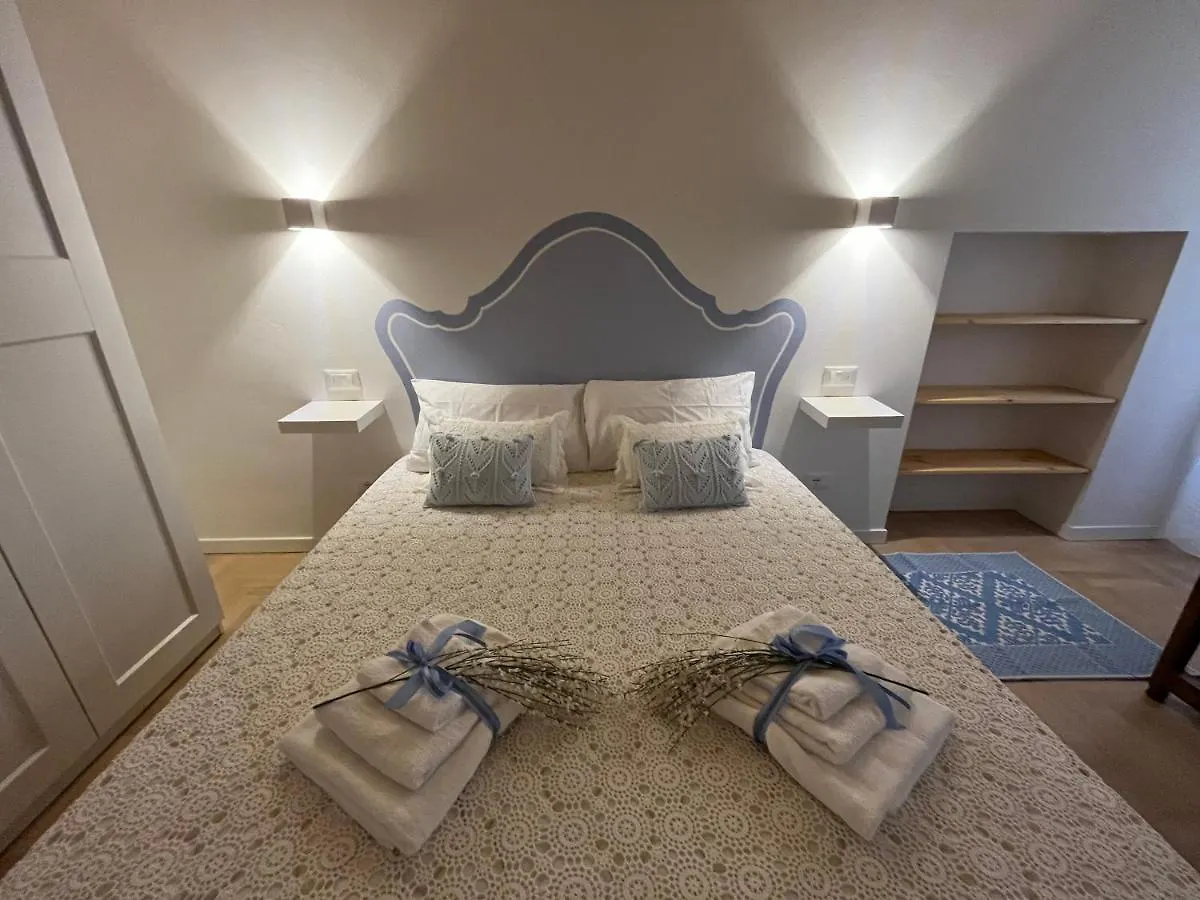 La Piccola Casa Al Lago - Intera Casa Con 3 Camere E 2 Box Сало Италия