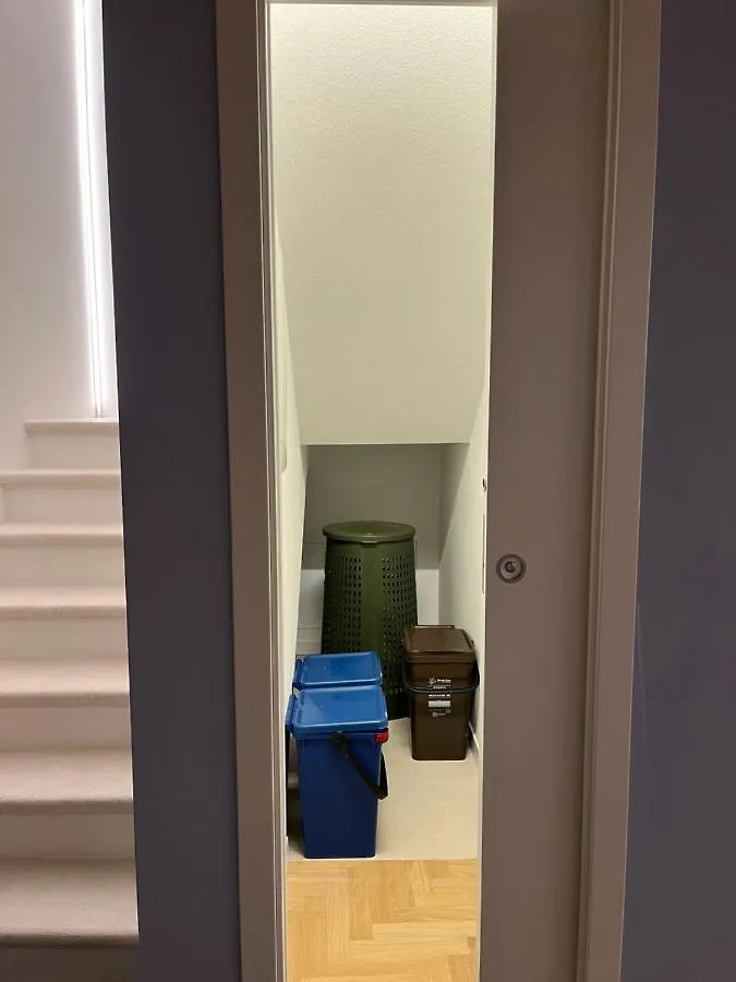 Дом отдыха La Piccola Casa Al Lago - Intera Casa Con 3 Camere E 2 Box Сало