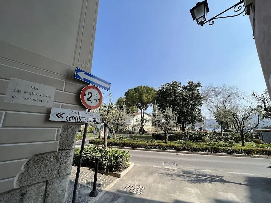 Holiday home La Piccola Casa Al Lago - Intera Casa Con 3 Camere E 2 Box Salo