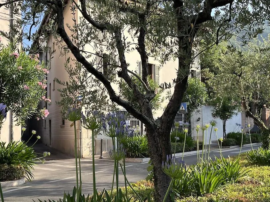 La Piccola Casa Al Lago - Intera Casa Con 3 Camere E 2 Box Salo Holiday home