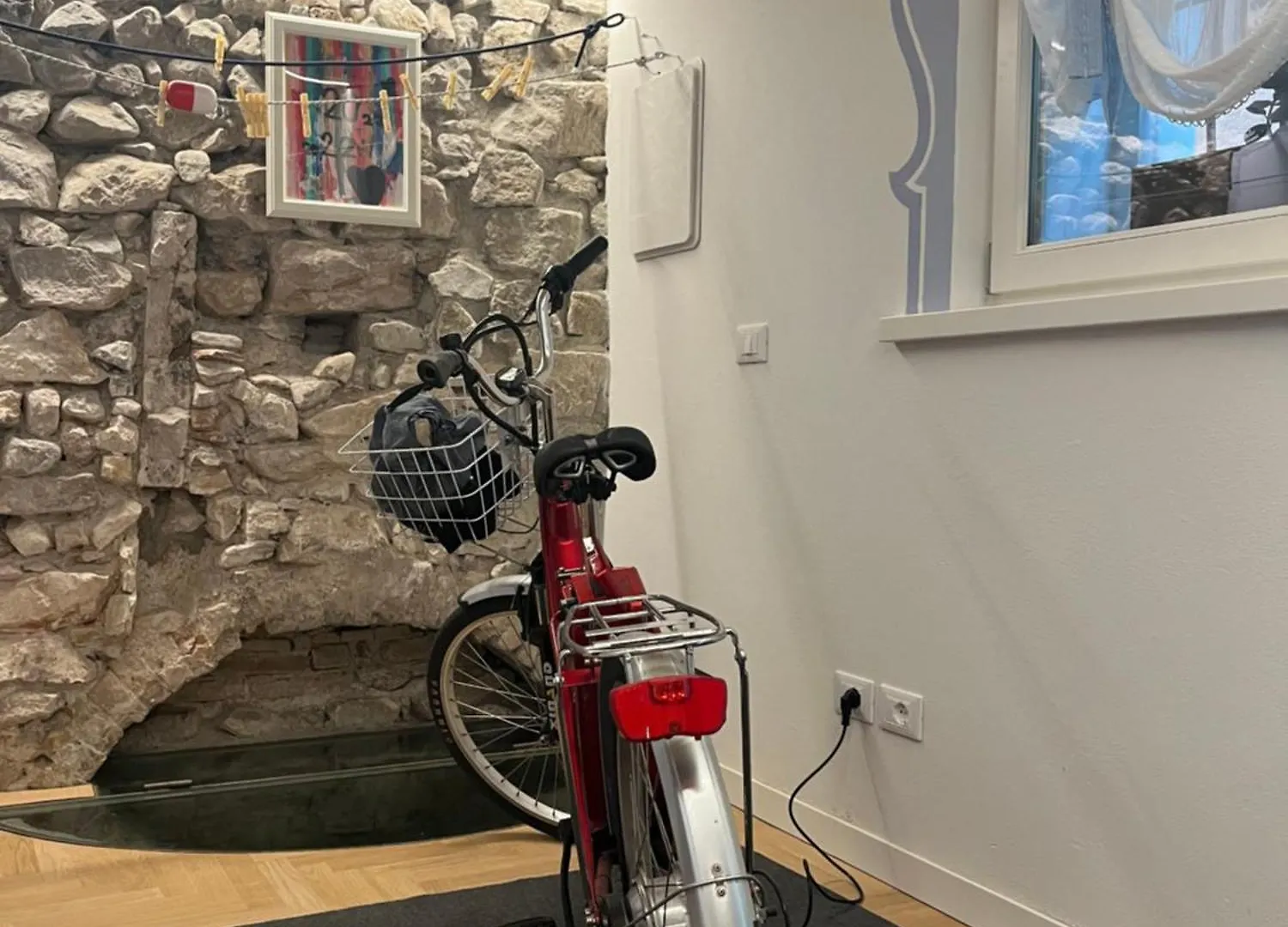 La Piccola Casa Al Lago - Intera Casa Con 3 Camere E 2 Box Salo
